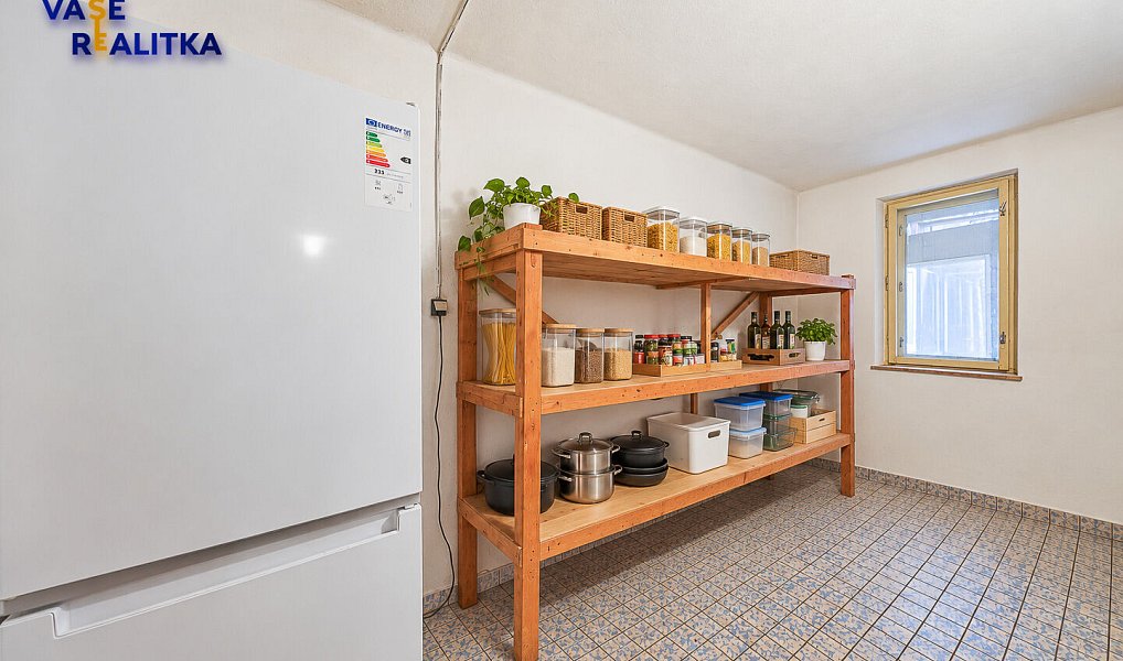 Prodej domu 180 m² s pozemkem 1 484 m², Partutovice – náhled fotky 13