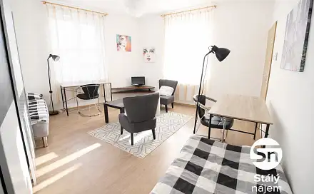 Pronájem bytu 1+1 42 m², Zenklova, Praha 8 - Libeň