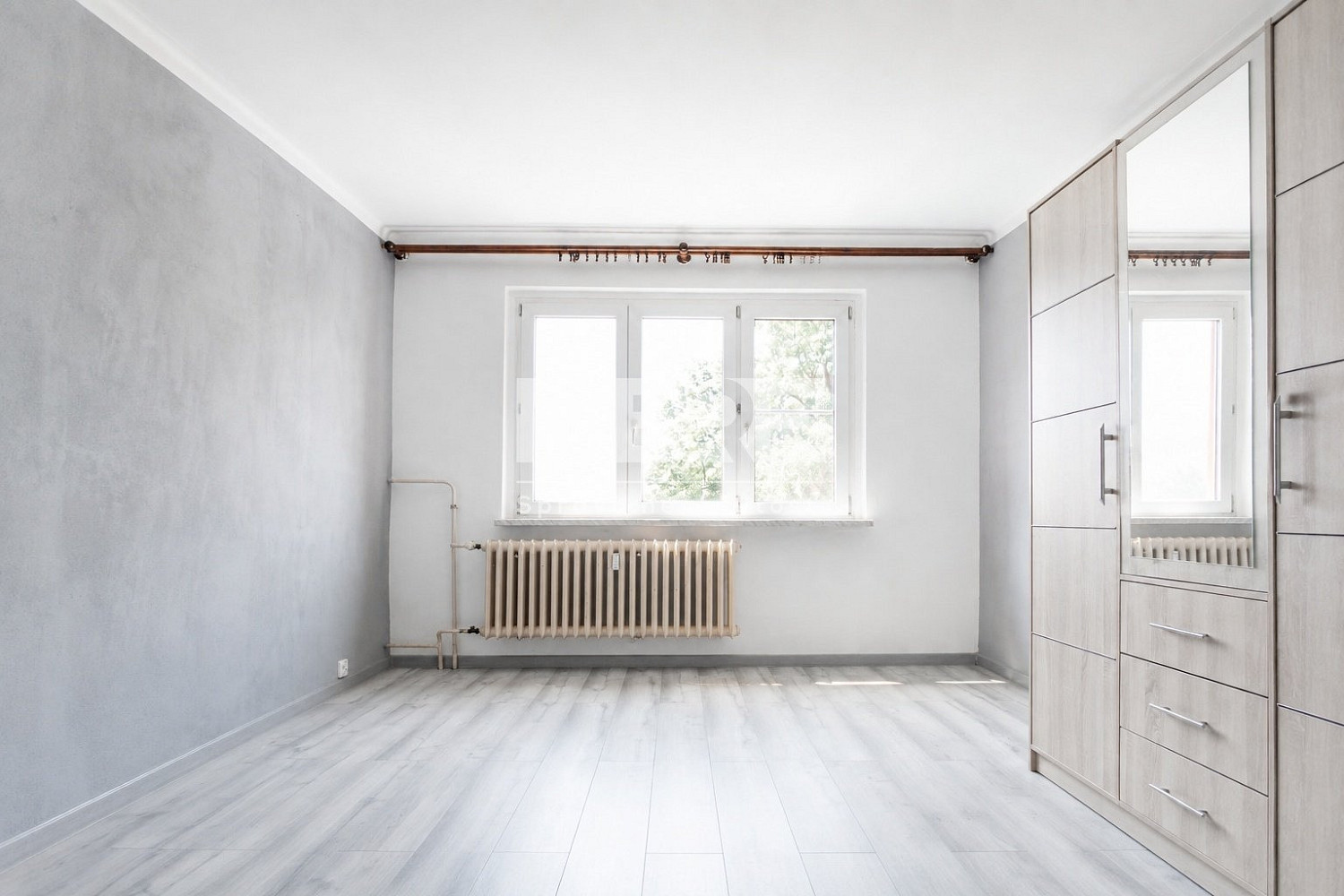 Pronájem bytu 2+1 52 m² – fotografie 3