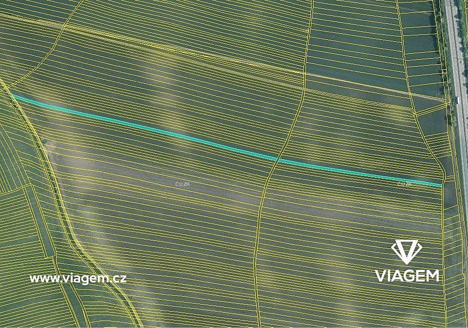 Prodej pole 1 366 m² – pohled 3
