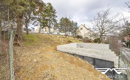 Prodej stavebního pozemku 196 m², K Horkám, Praha