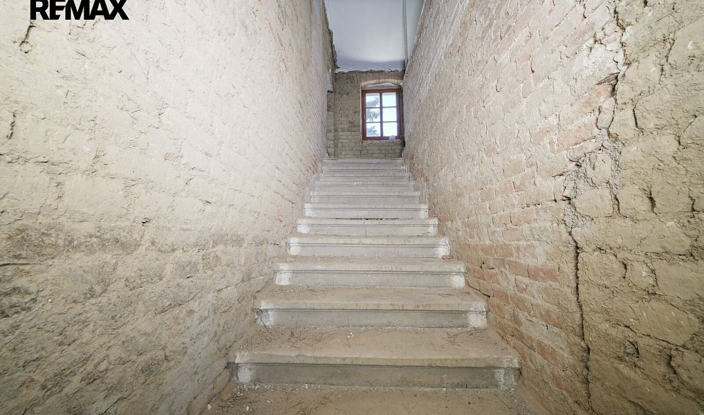 Prodej domu 407 m² s pozemkem 757 m², Kulířov – náhled fotky 14