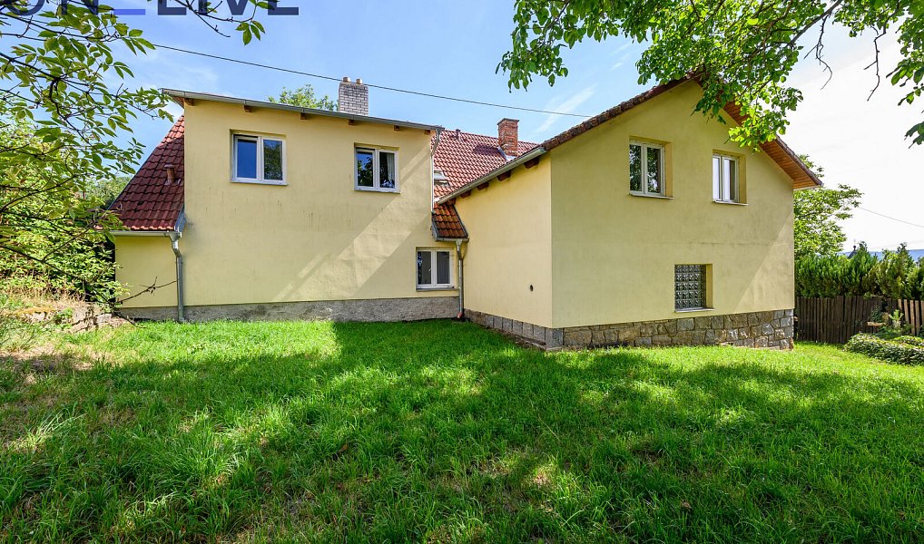 Prodej domu 234 m² s pozemkem 1 080 m², Tužice – náhled fotky 3