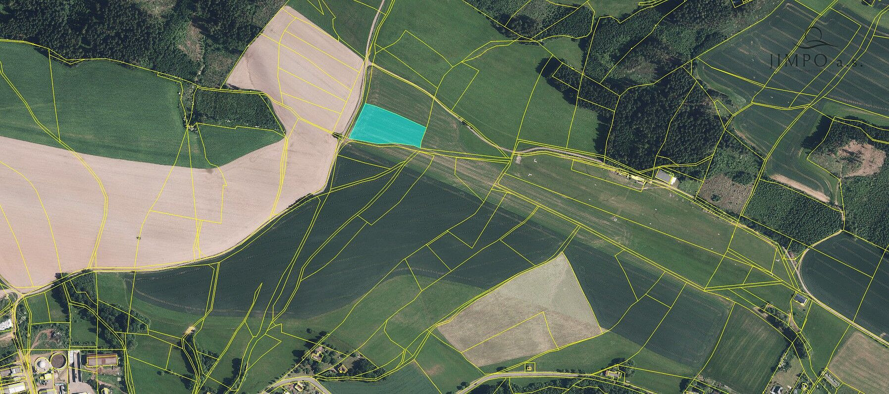 Prodej pole 8 413 m²