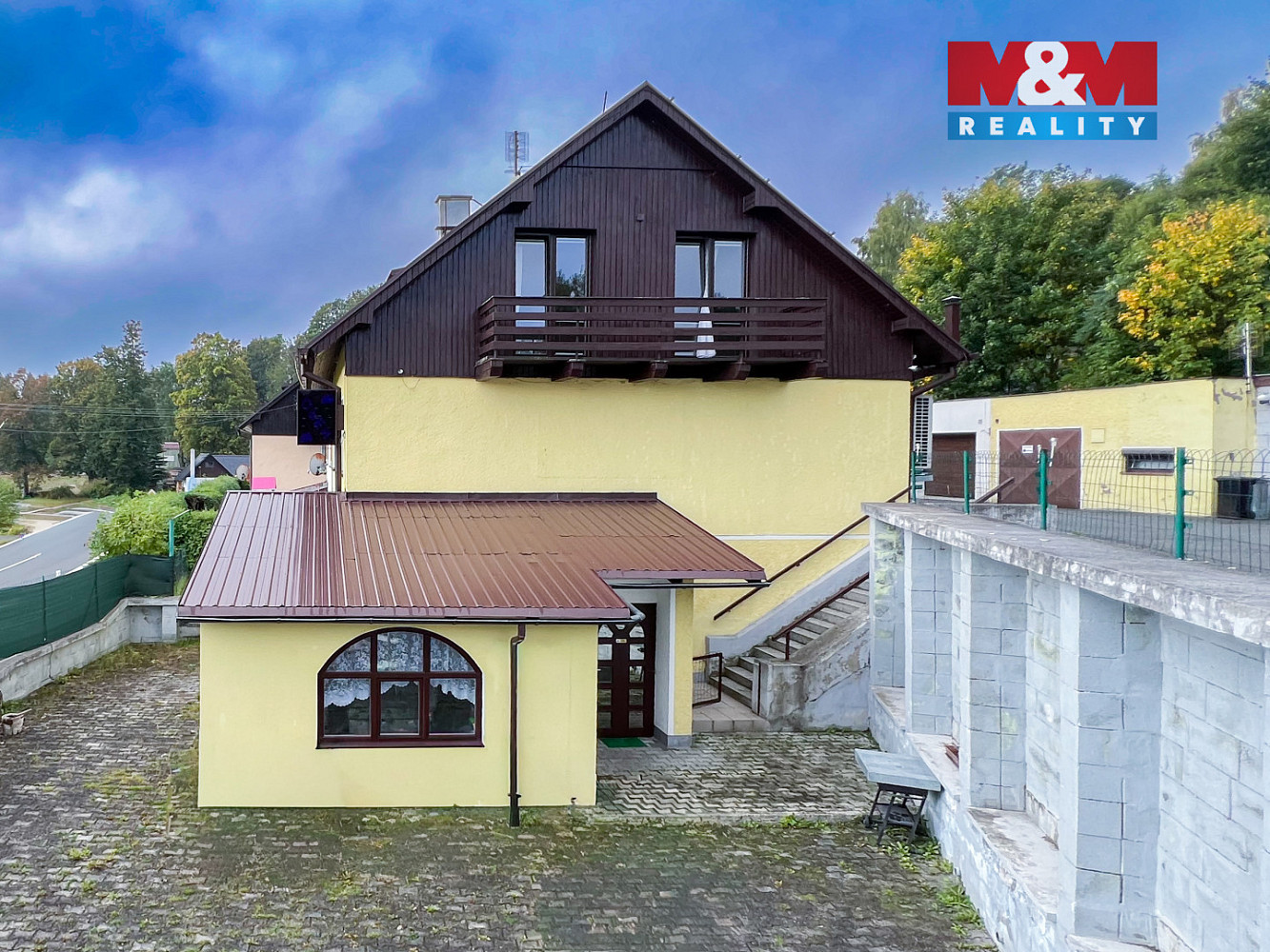 Prodej ubytovacího objektu 230 m² — photo 2