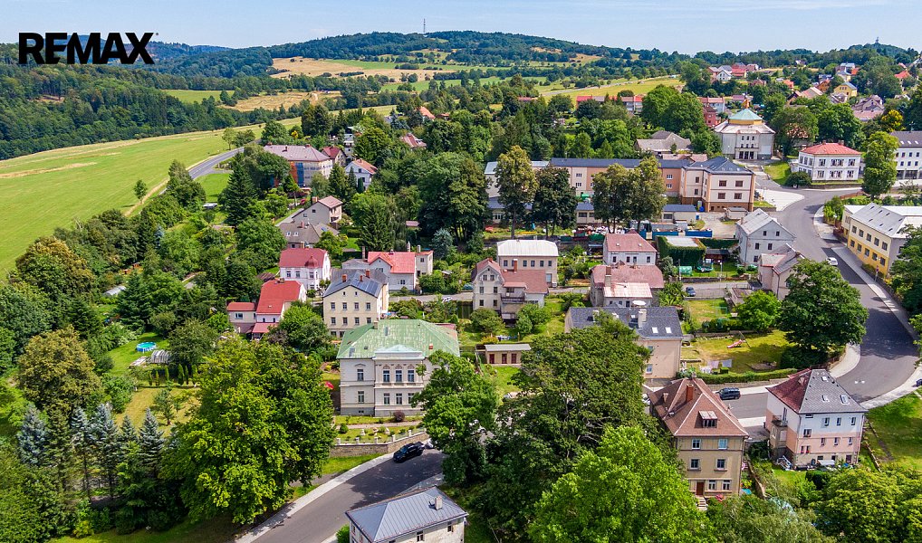 Prodej domu 543 m² s pozemkem 2 151 m², Kamenický Šenov – náhled fotky 5