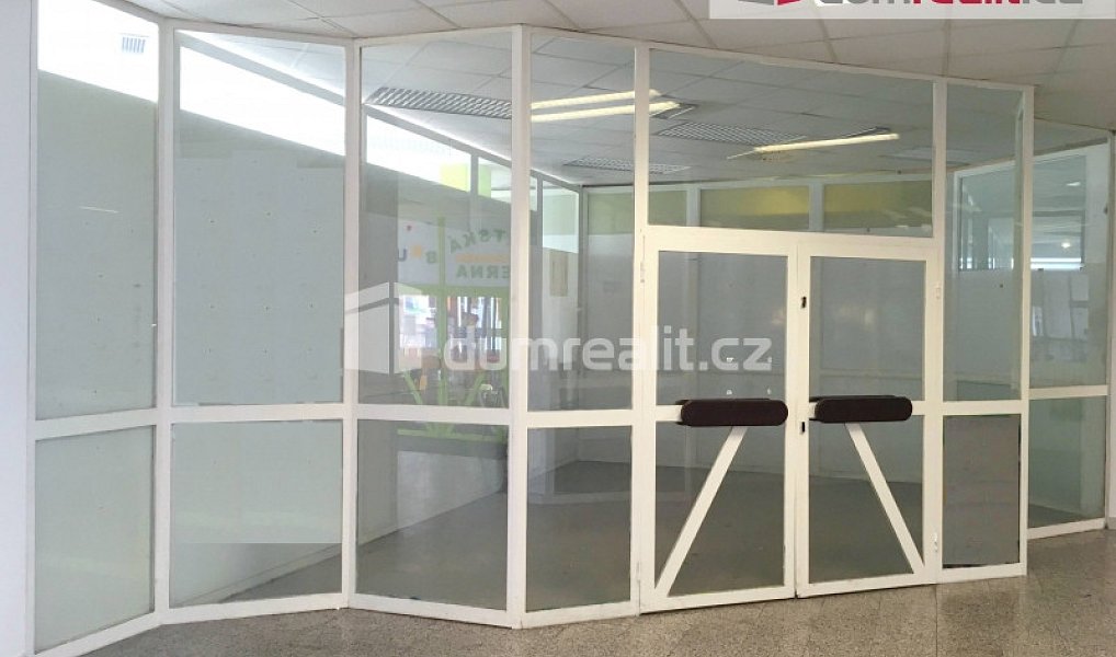 Pronájem obchodních prostor 20 m², České Budějovice – náhled fotky 2