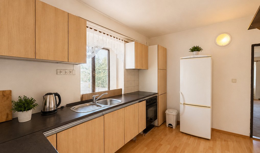 Prodej domu 180 m² s pozemkem 255 m², Rožmitál pod Třemšínem – náhled fotky 4
