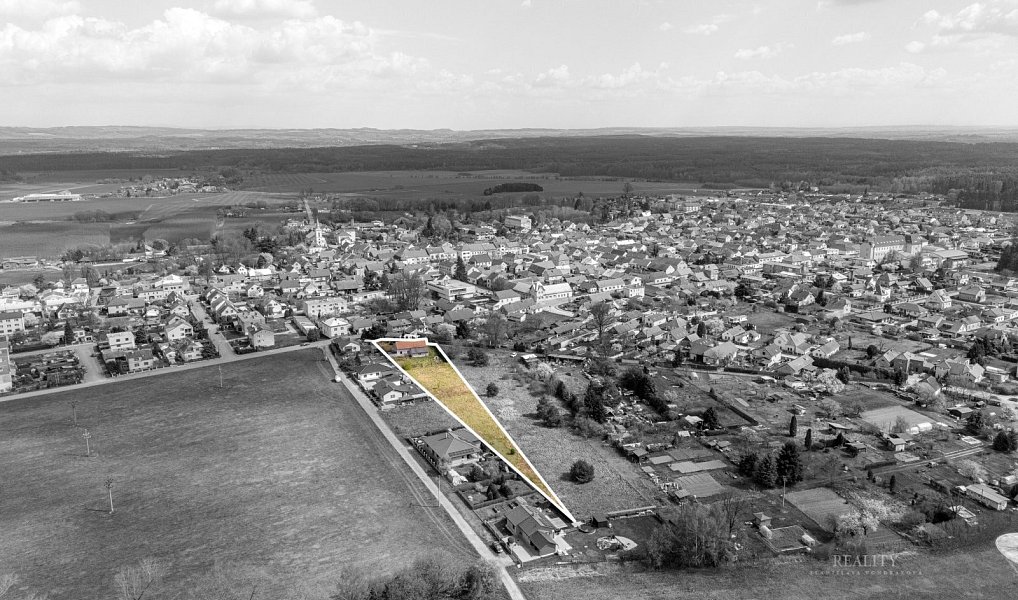 Prodej stavebního pozemku 2 196 m², Horní Jelení – náhled fotky 12
