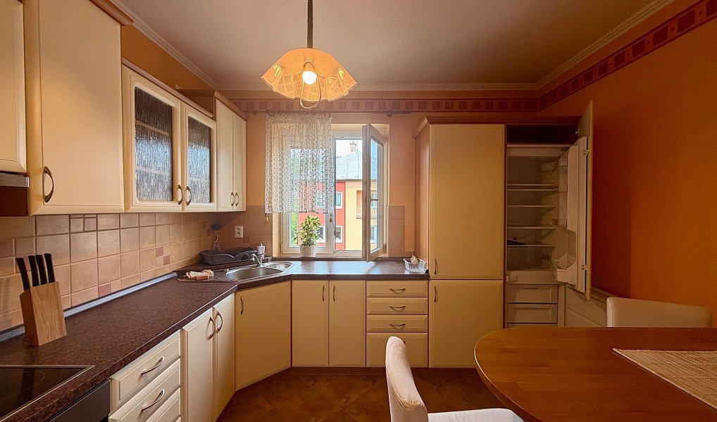 Pronájem bytu 2+1 86 m², Rožnov pod Radhoštěm – náhled fotky 8