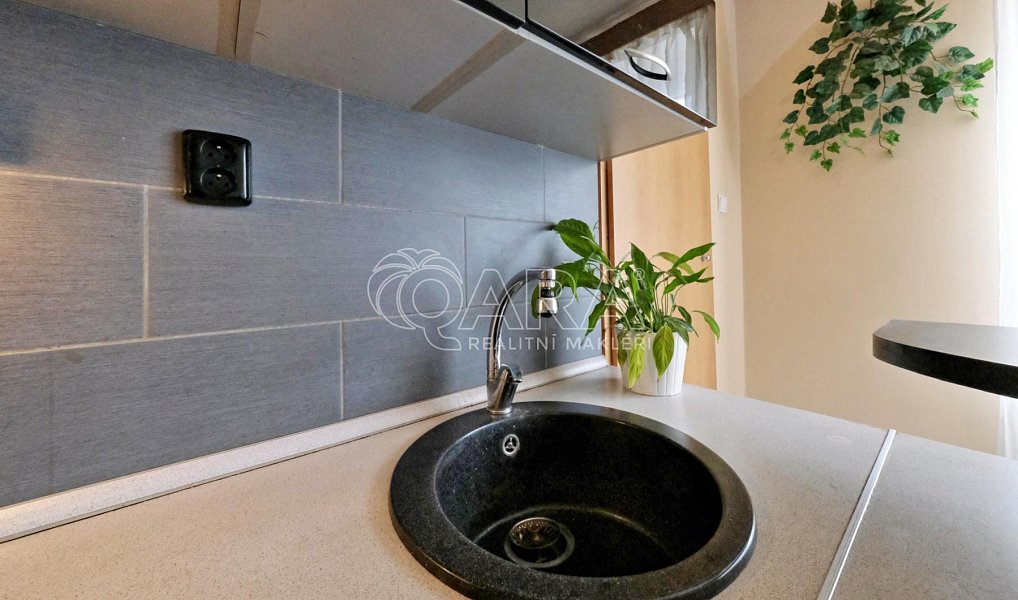 Prodej domu 287 m² s pozemkem 412 m², Postoloprty – náhled fotky 30