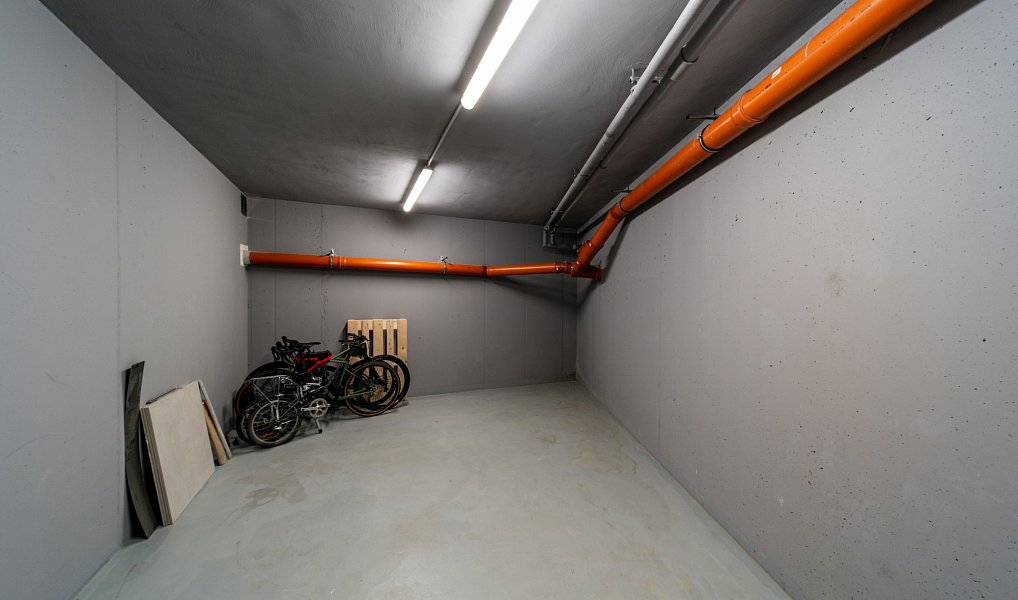 Prodej bytu 4+kk 144 m², Praha – náhled fotky 27
