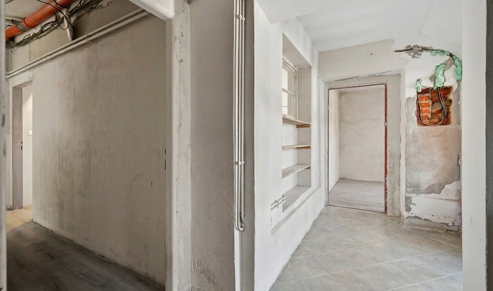 Prodej domu 328 m² s pozemkem 399 m², Hostomice – náhled fotky 31