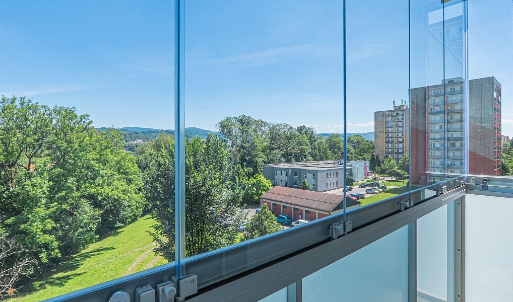 Pronájem bytu 2+1 50 m², Třinec – náhled fotky 19