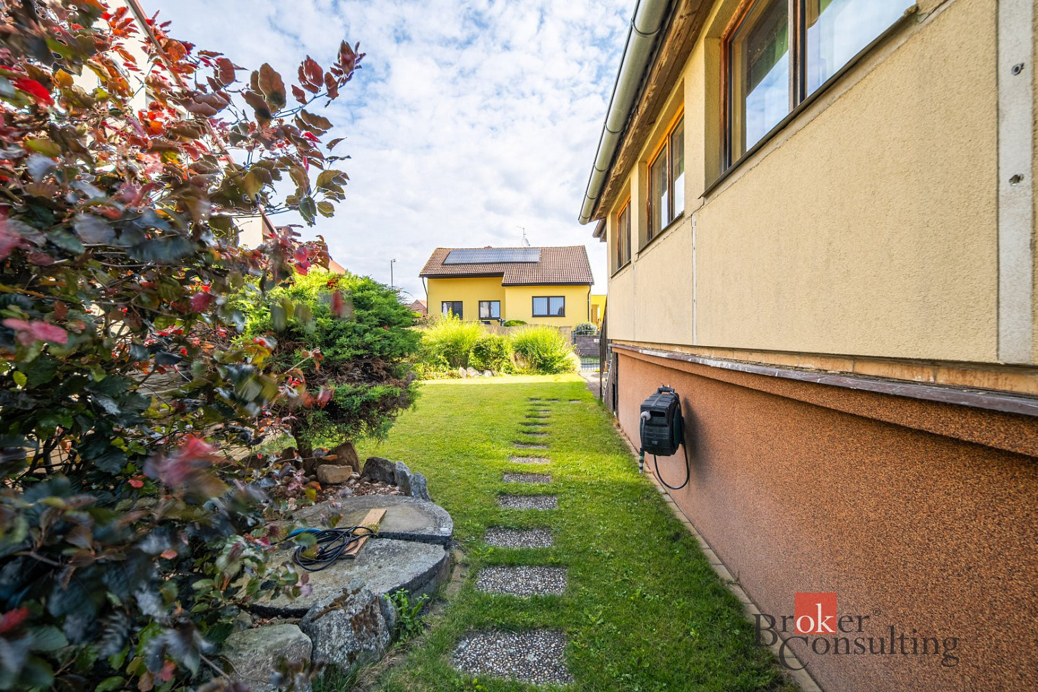 Prodej domu 270 m² s pozemkem 2 024 m² – fotografie 3