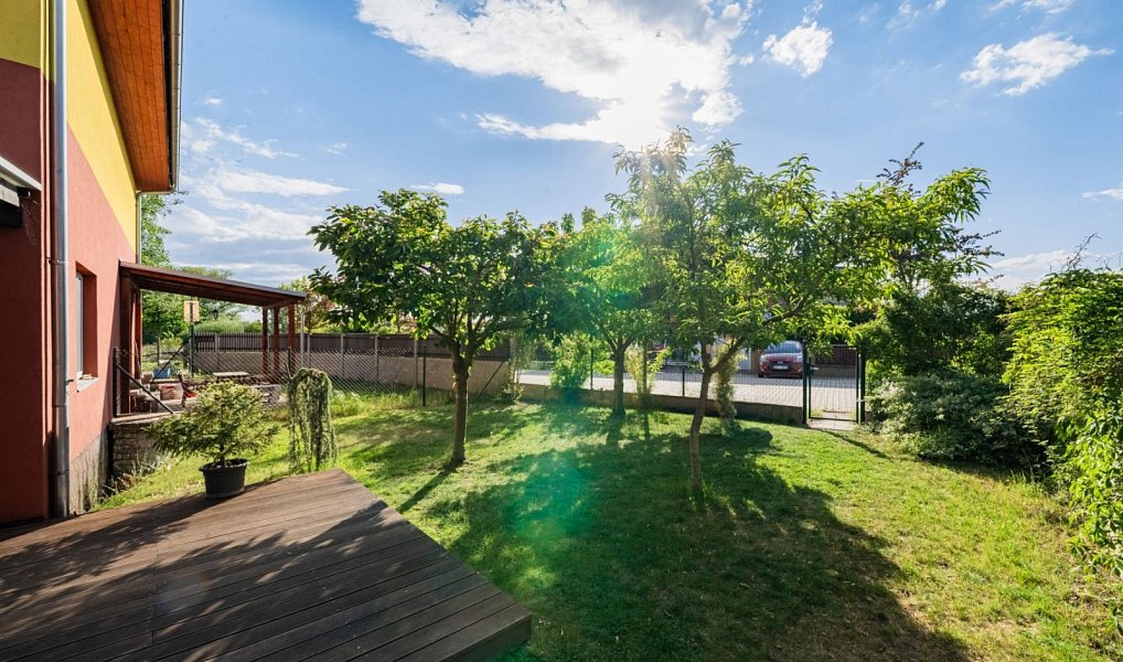 Prodej bytu 3+kk 72 m², Kostelec nad Labem – náhled fotky 16