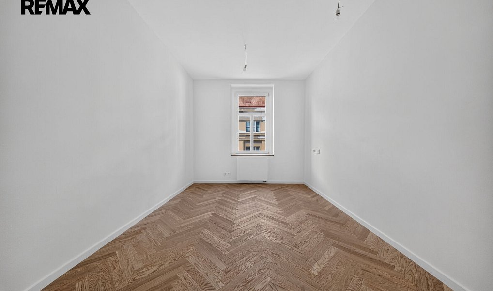 Prodej bytu 2+kk 33 m², Praha – náhled fotky 2