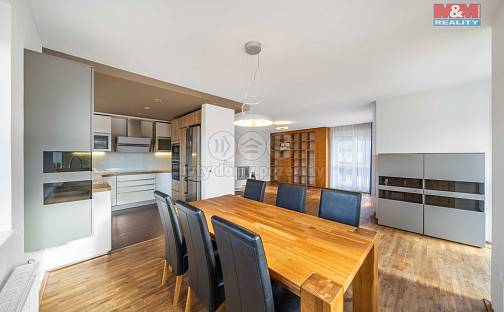 Prodej domu 194 m² s pozemkem 802 m², Kutnauerova, Hostivice, okres Praha-západ