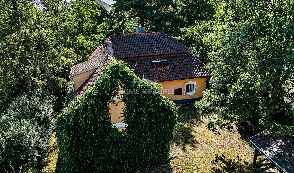 Prodej domu 190 m² s pozemkem 1 084 m², Vysoký Chlumec – náhled fotky 3