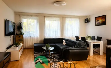 Prodej bytu 4+kk 92 m², Kaštanová, Milovice - Mladá, okres Nymburk
