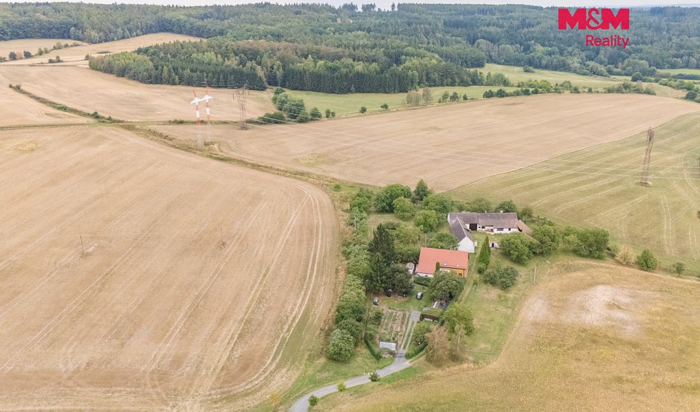Prodej stavebního pozemku 3 359 m², Petrovice – náhled fotky 12