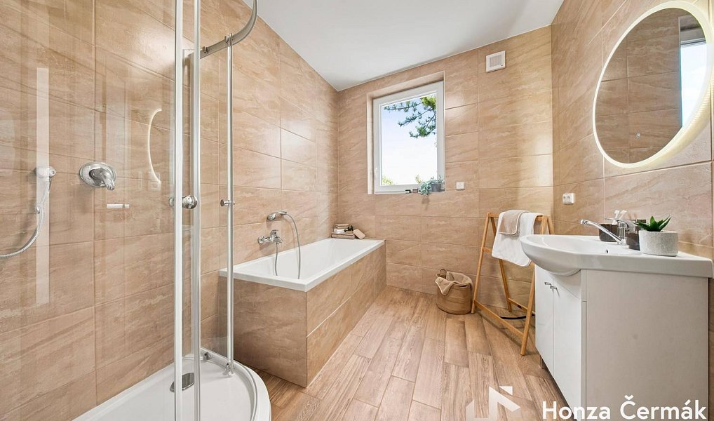 Prodej bytu 3+kk 83 m², Pohořelice – náhled fotky 10