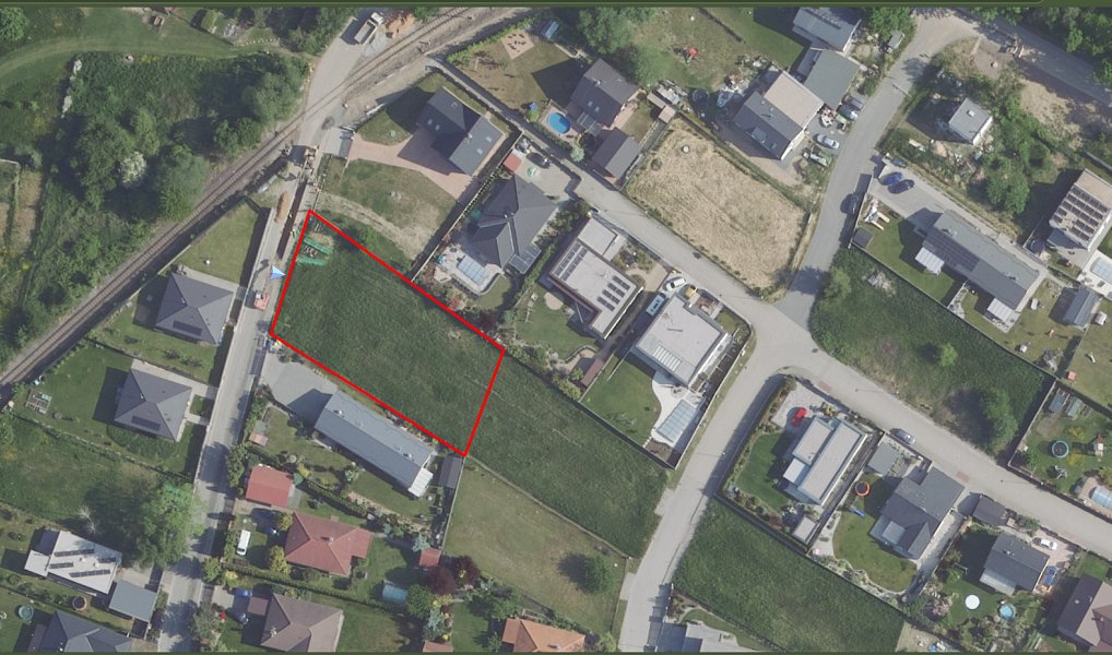 Prodej stavebního pozemku 1 300 m², Strančice – náhled fotky 5