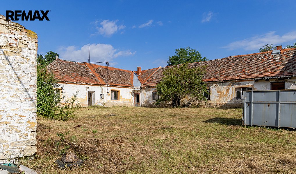 Prodej zemědělského objektu 2 500 m², Počedělice – náhled fotky 52
