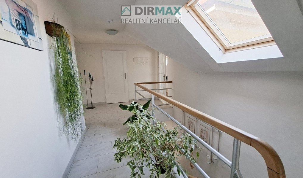 Prodej domu 270 m² s pozemkem 1 958 m², Řenče – náhled fotky 9