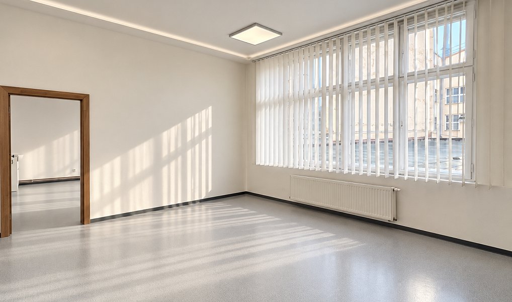 Pronájem kanceláře 109 m², Praha – náhled fotky 2