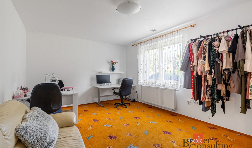Prodej domu 195 m² s pozemkem 1 215 m², Kamenice – náhled fotky 15