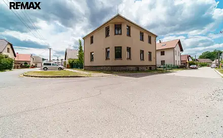 Prodej domu 260 m² s pozemkem 512 m², Hlinsko - Blatno, okres Chrudim