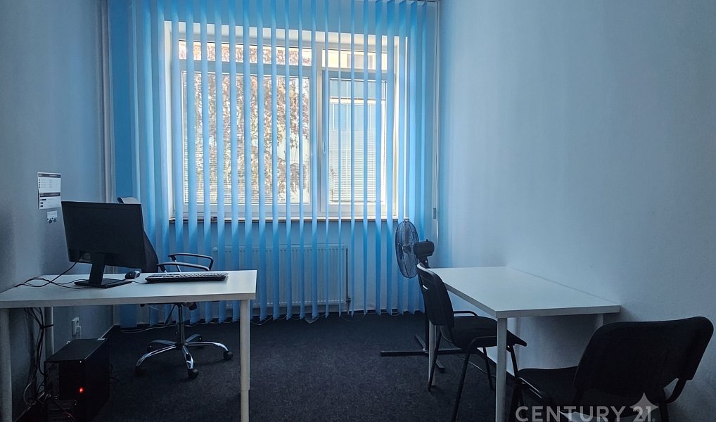 Pronájem kanceláře 260 m², Zlín – náhled fotky 6