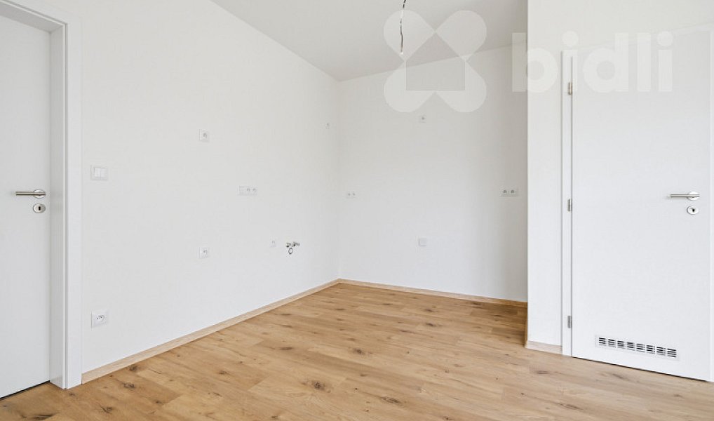 Prodej bytu 3+kk 86 m², Vrskmaň – náhled fotky 6