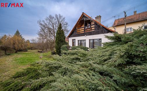 Prodej domu 74 m² s pozemkem 2 345 m², Zvíkovec, okres Rokycany
