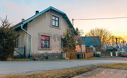 Prodej domu 275 m² s pozemkem 865 m², Hlinsko - Blatno, okres Chrudim