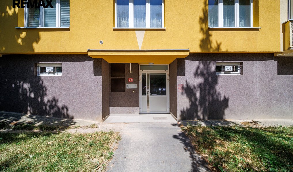 Prodej bytu 4+1 77 m², Chomutov – náhled fotky 28