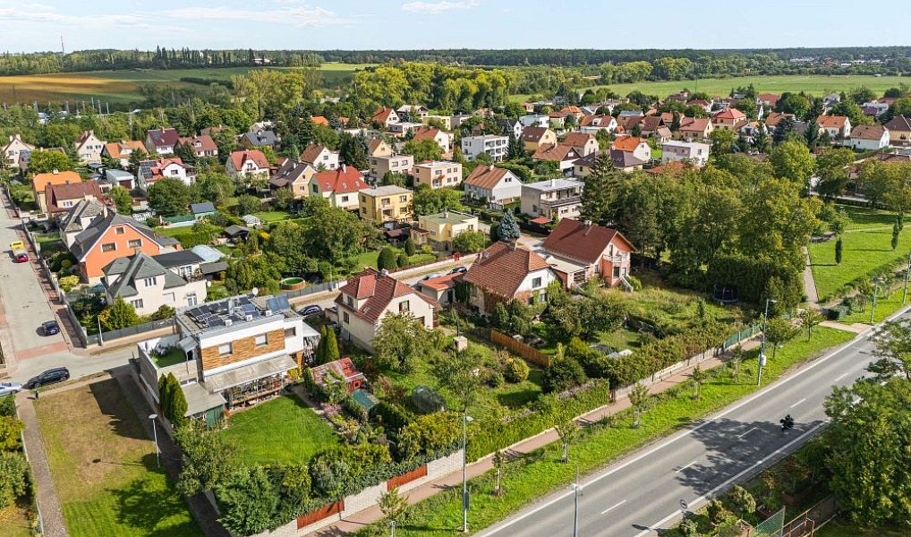 Prodej domu 196 m² s pozemkem 839 m², Praha – náhled fotky 22