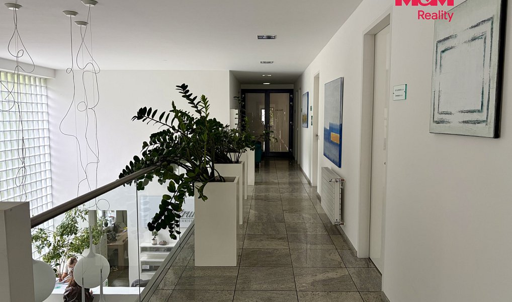 Pronájem kanceláře 12 m², Pardubice – náhled fotky 4