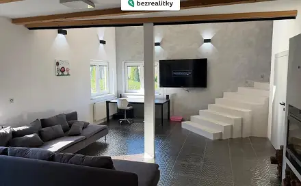 Prodej domu 197 m² s pozemkem 1 267 m², Na kopečku, Raspenava, okres Liberec
