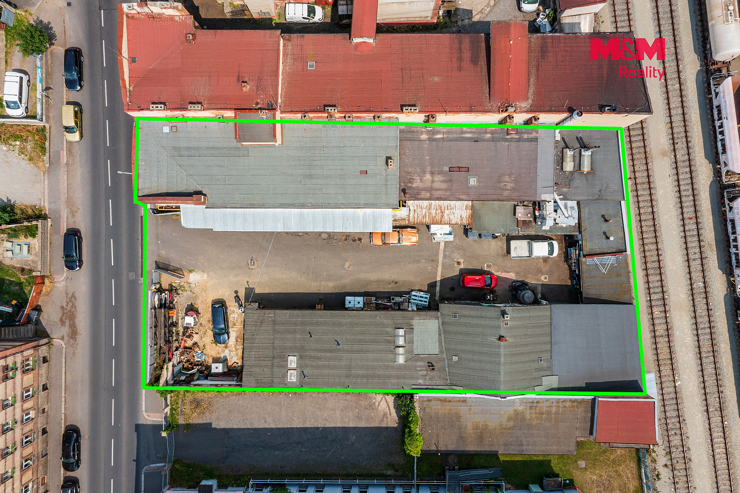 Prodej výrobních prostor 1 250 m² — photo 2