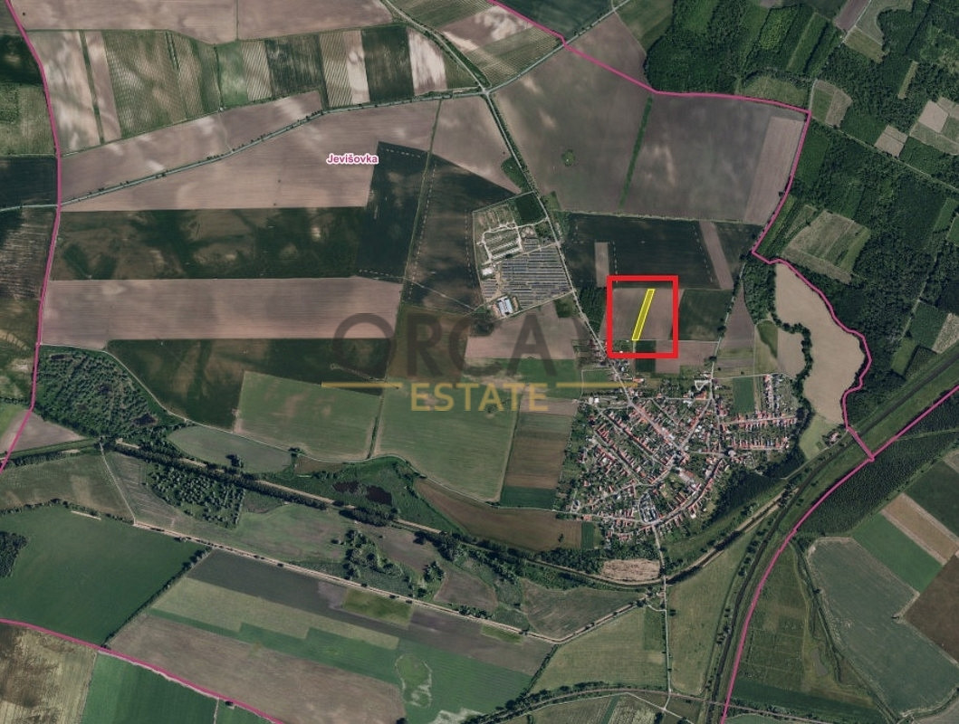 Prodej pole 4 245 m² – pohled 2