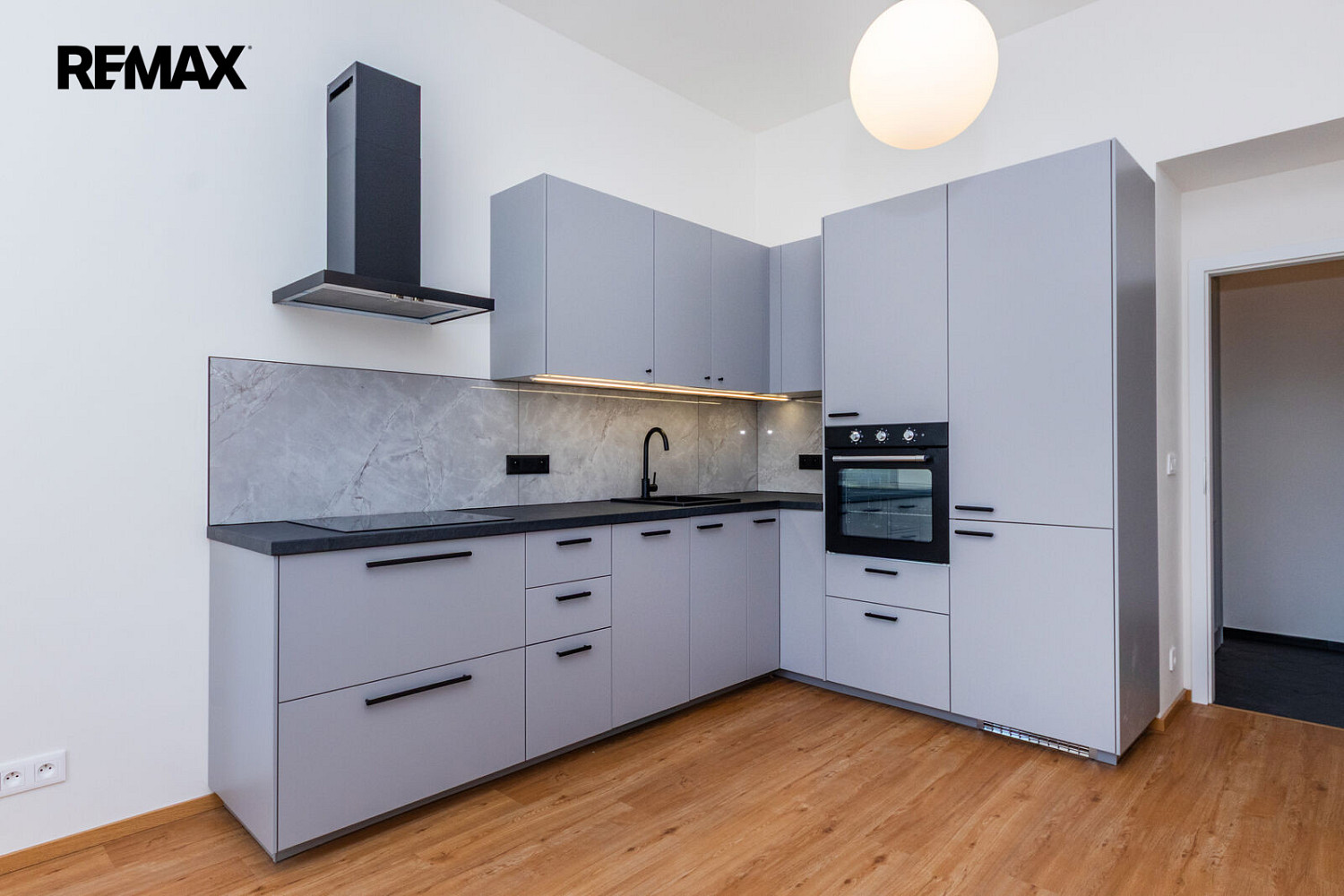 Pronájem bytu 2+kk 44 m²