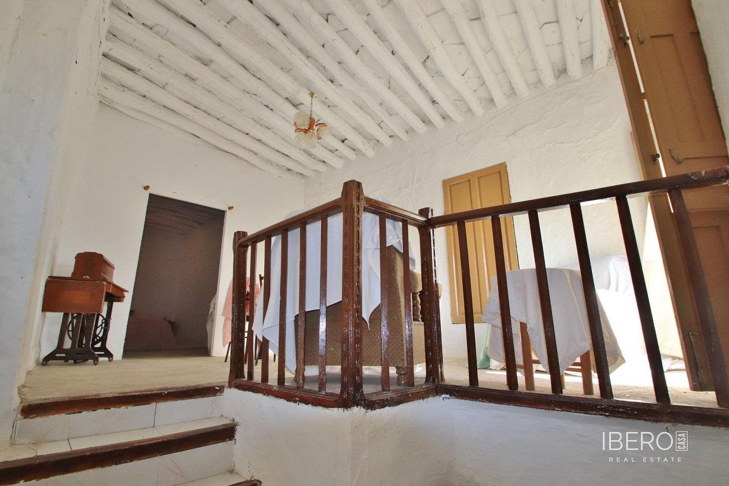 Prodej domu 260 m² s pozemkem 304 m² — photo 2