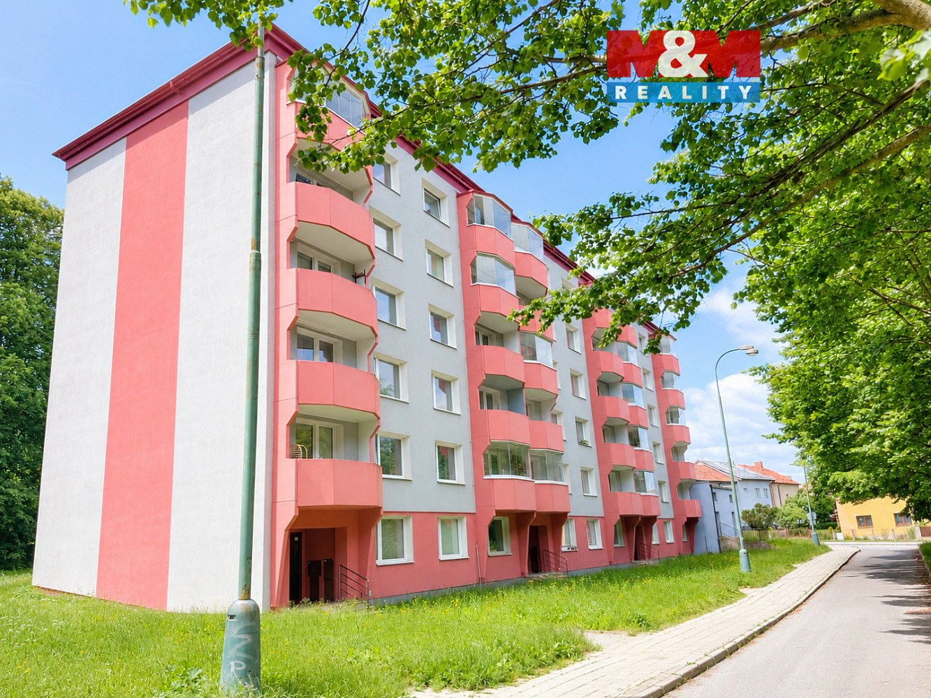 Pronájem bytu 1+1 33 m²