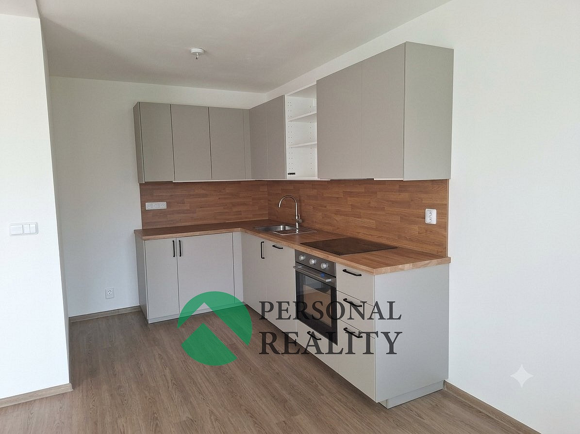 Pronájem bytu 3+kk 72 m²