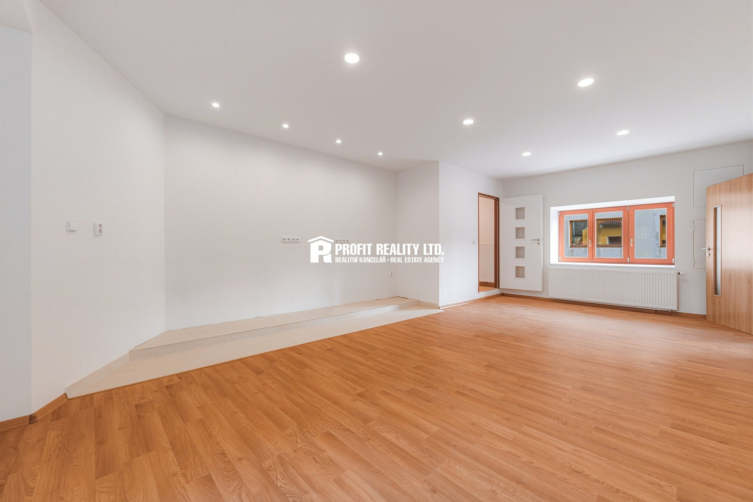 Prodej domu 147 m² s pozemkem 283 m² – fotografie 4