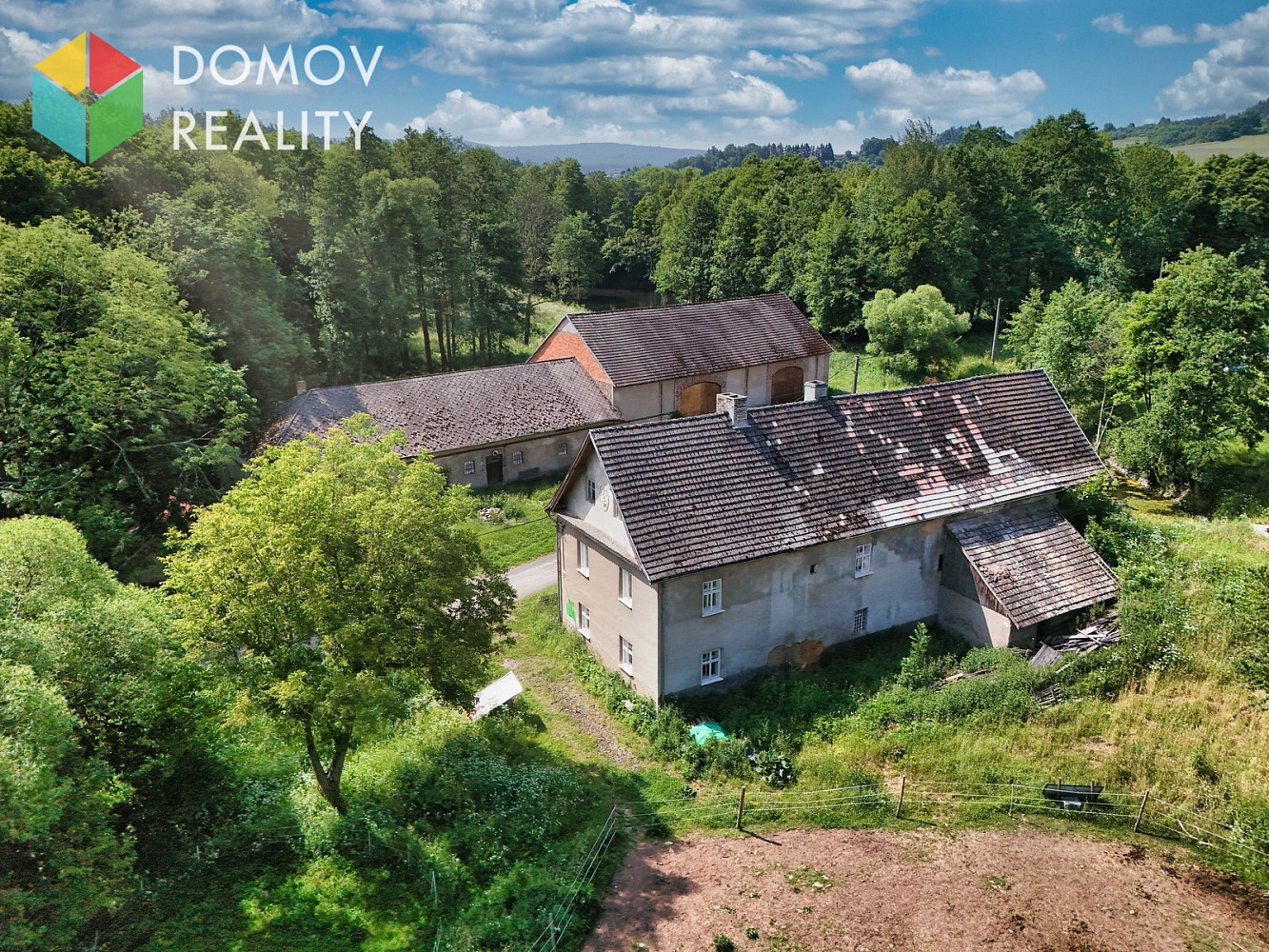 Prodej domu 100 m² s pozemkem 4 286 m²
