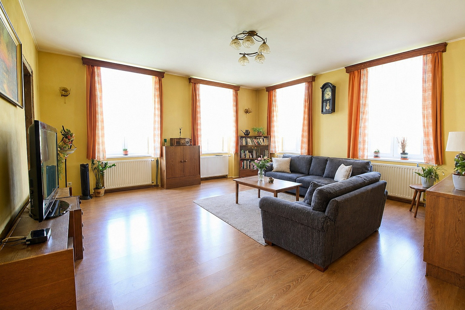 Prodej domu 268 m² s pozemkem 3 080 m² - More
