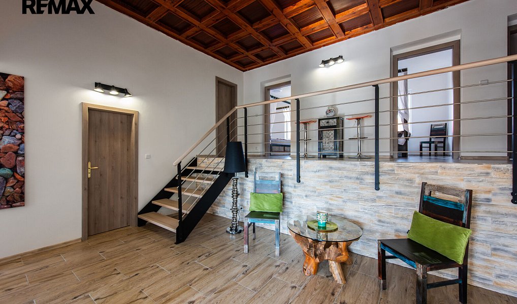 Prodej domu 200 m² s pozemkem 802 m², Šumná – náhled fotky 16